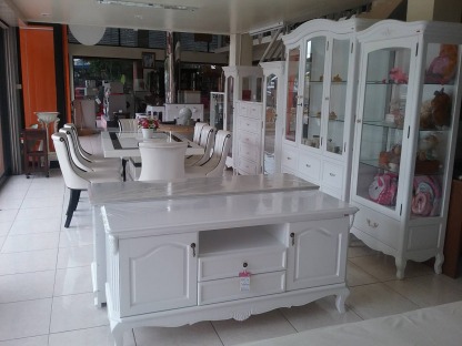 เฟอร์นิเจอร์ นครราชสีมา - ร้านเฟอร์นิเจอร์ โคราช - เอกลักษณ์ลิฟวิ่งโฮม